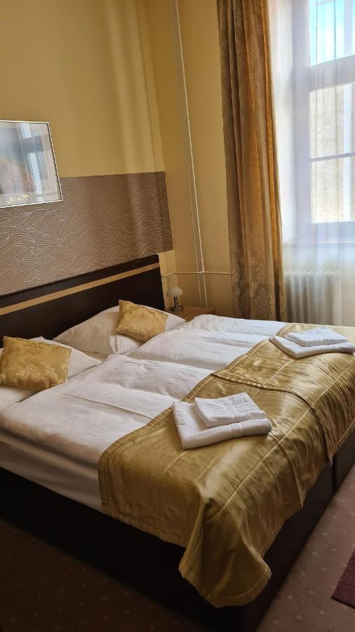 Hotel Cierny Orol Rožňava Εξωτερικό φωτογραφία
