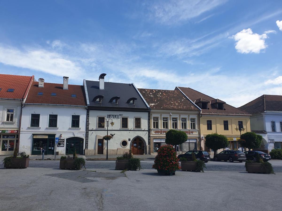 Hotel Cierny Orol Rožňava Εξωτερικό φωτογραφία